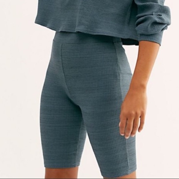 Free People Hot Shorts - Picture 2 of 5